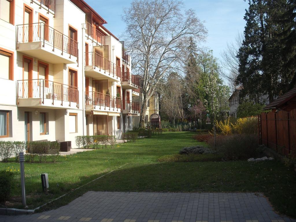Villa Palazzo Apartments Siofok Dış mekan fotoğraf