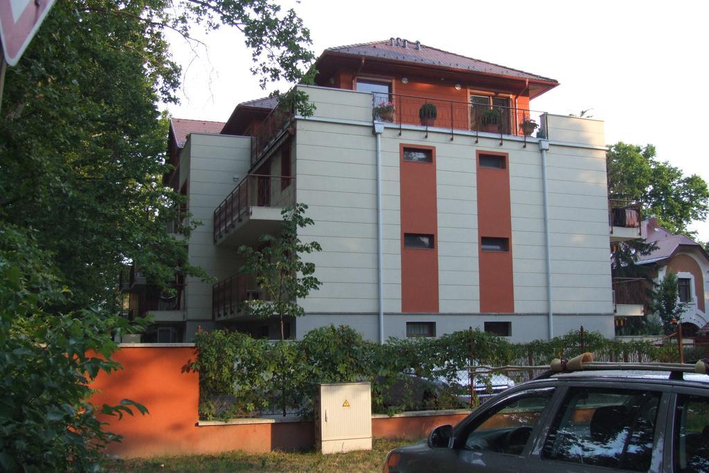 Villa Palazzo Apartments Siofok Dış mekan fotoğraf