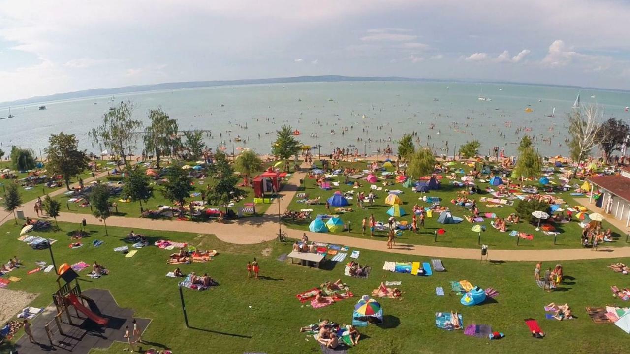 Villa Palazzo Apartments Siofok Dış mekan fotoğraf